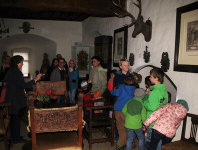Familienführungen im Schattenburg-Museum 2016 Familienführungen im Schattenburg-Museum 2016