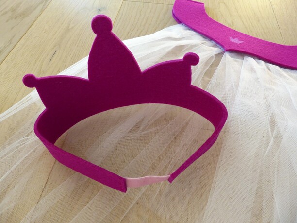 Princess-Set mit Cape und Krone