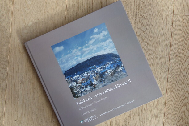 Publikationen des Schattenburg-Museums